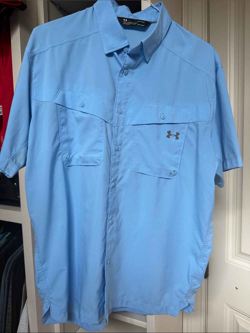 Under Armour Men’s Light Blue Short Sleeve Button-Down Performance Shirt
